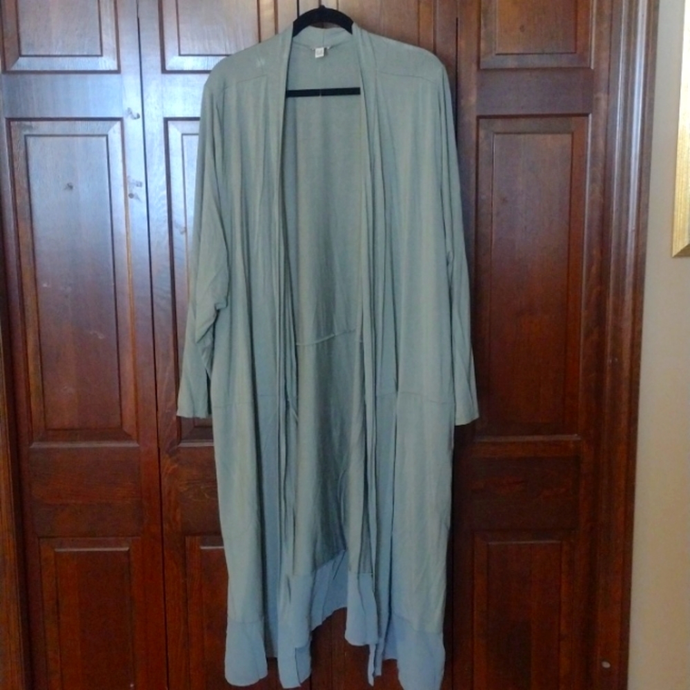 5X LOGO duster, stretch jersey, pale sage green